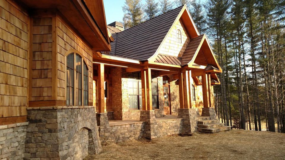 Reserve at Lake Keowee Home builder